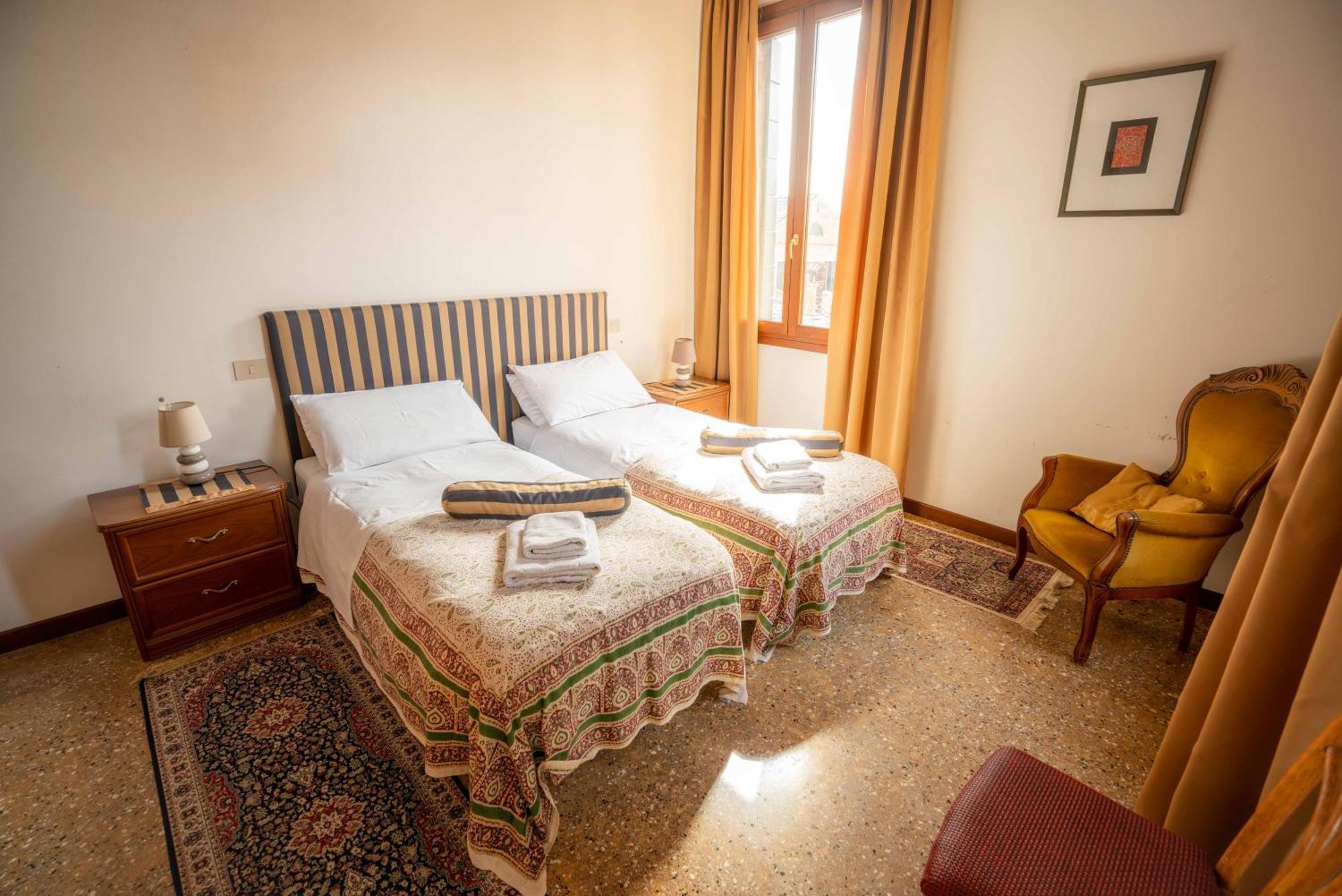 Apartamento San Trovaso Venecia Exterior foto