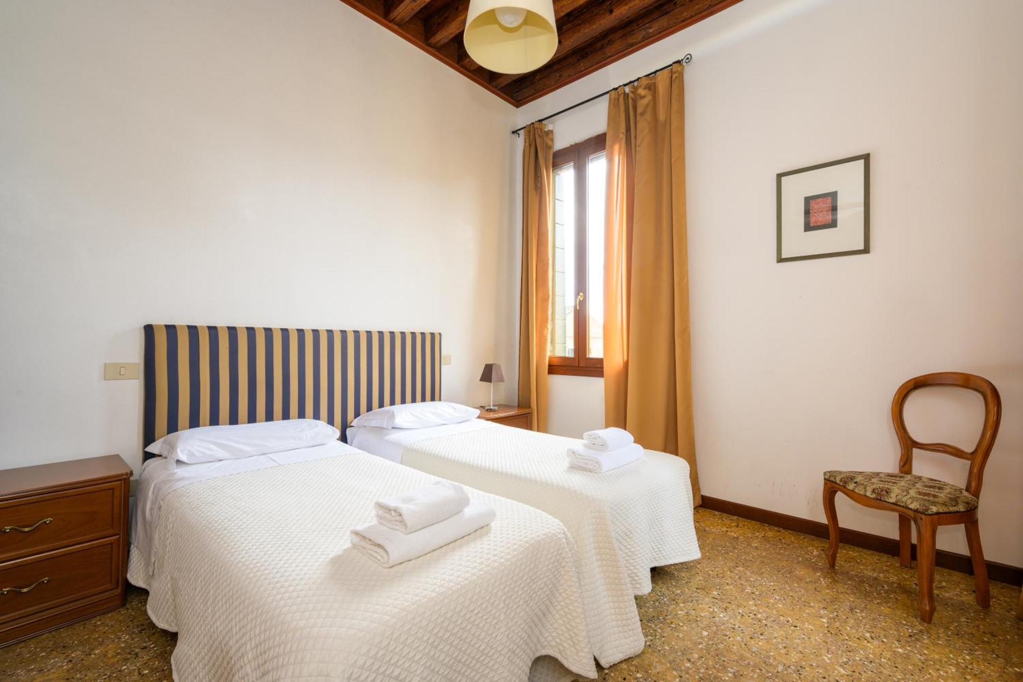 Apartamento San Trovaso Venecia Exterior foto