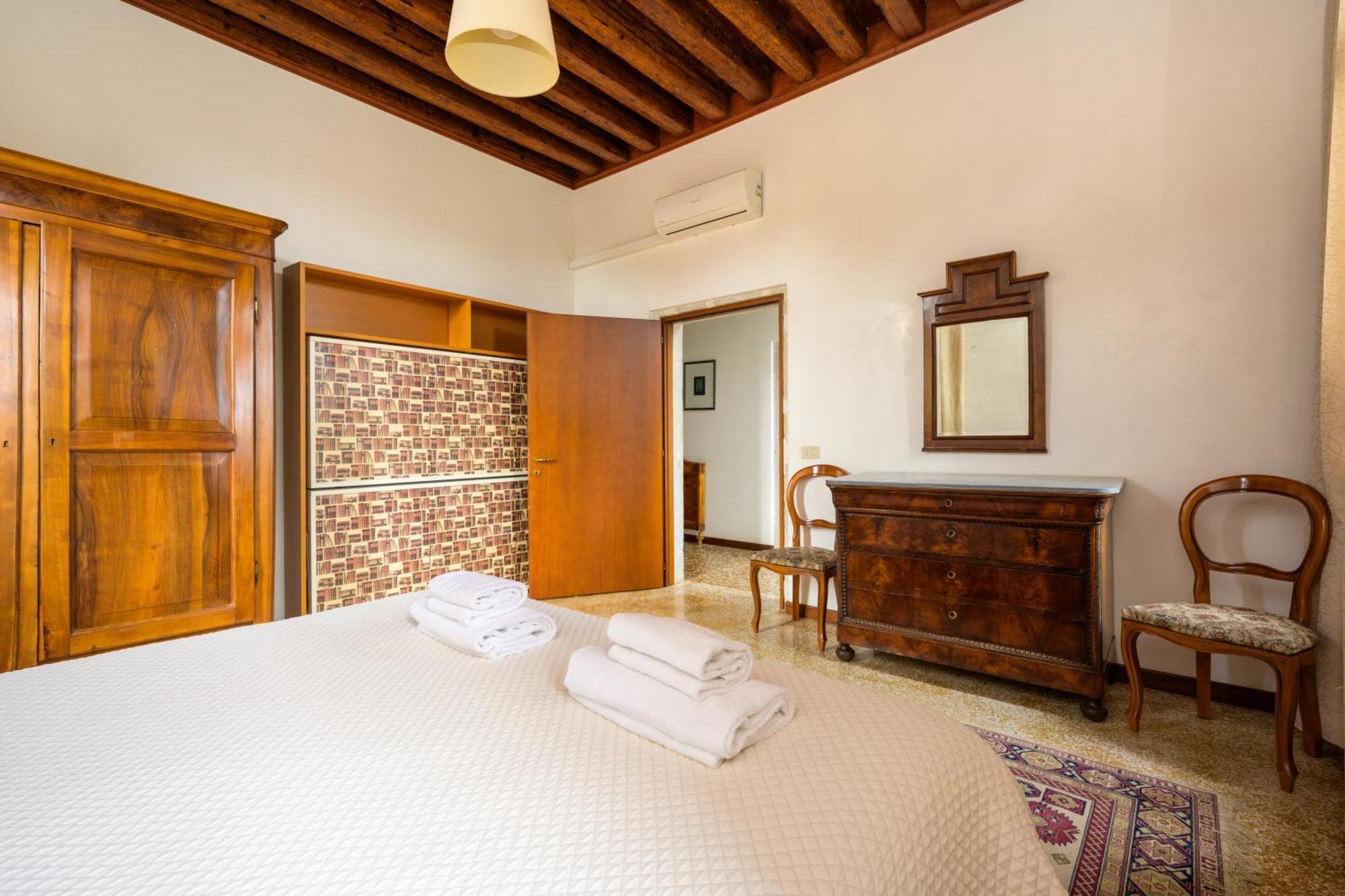 Apartamento San Trovaso Venecia Exterior foto